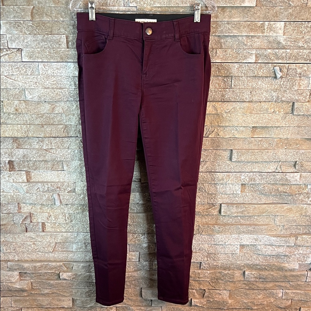 Knox Rose Skinny Pants in Deep Burgundy